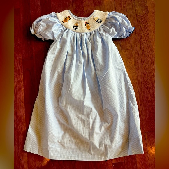 Smockingbird little girls dress. Size 6 perfect condition. Thanksgiving dress.